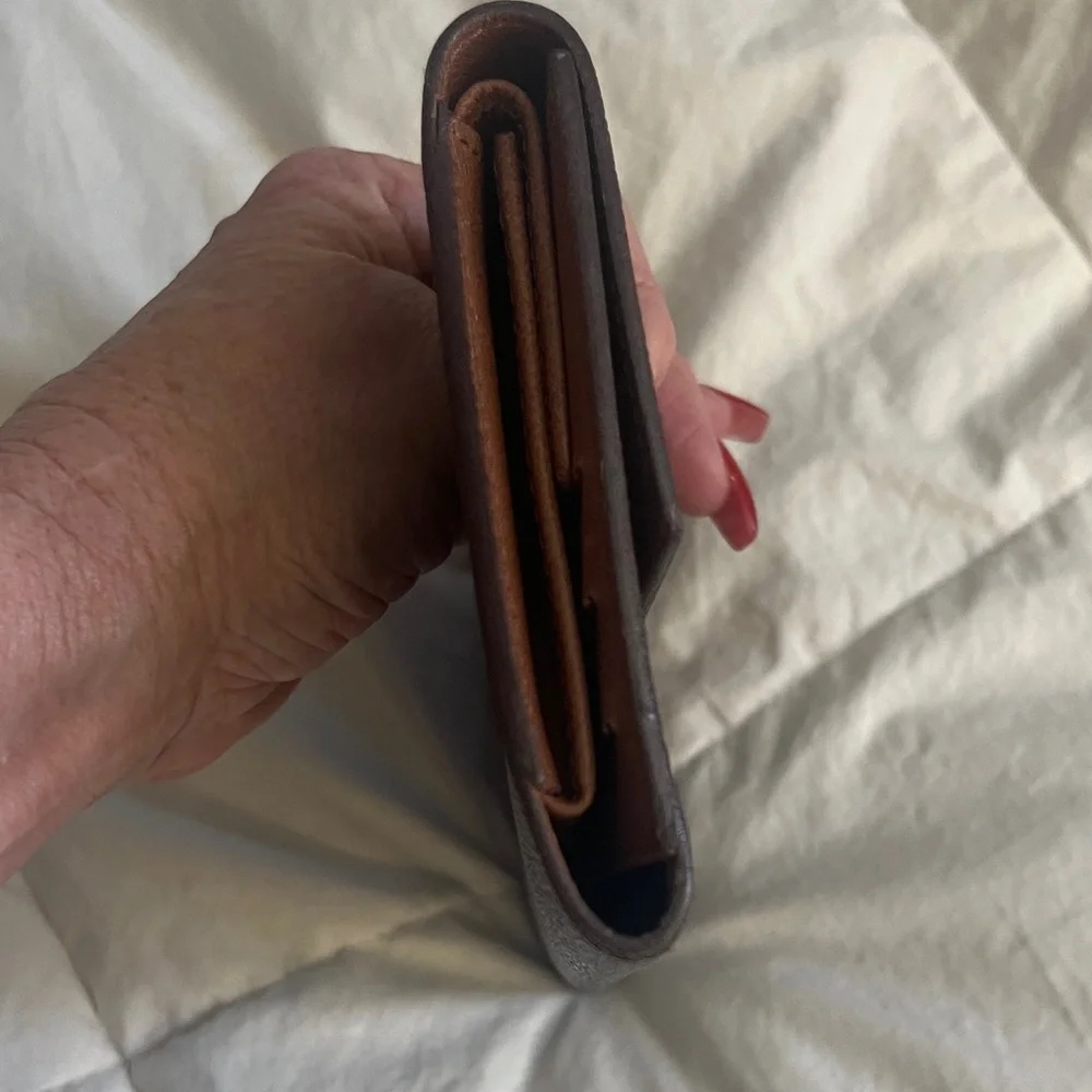 Louis Vuitton Black and Brown Monogram Clutch/Trifold Wallet. - Picture 8 of 14
